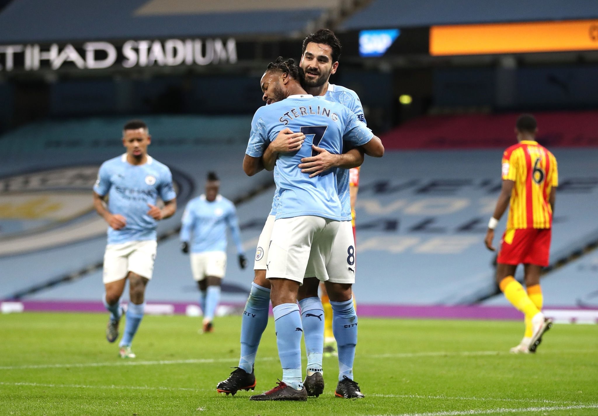 解释每一个 解释每一个