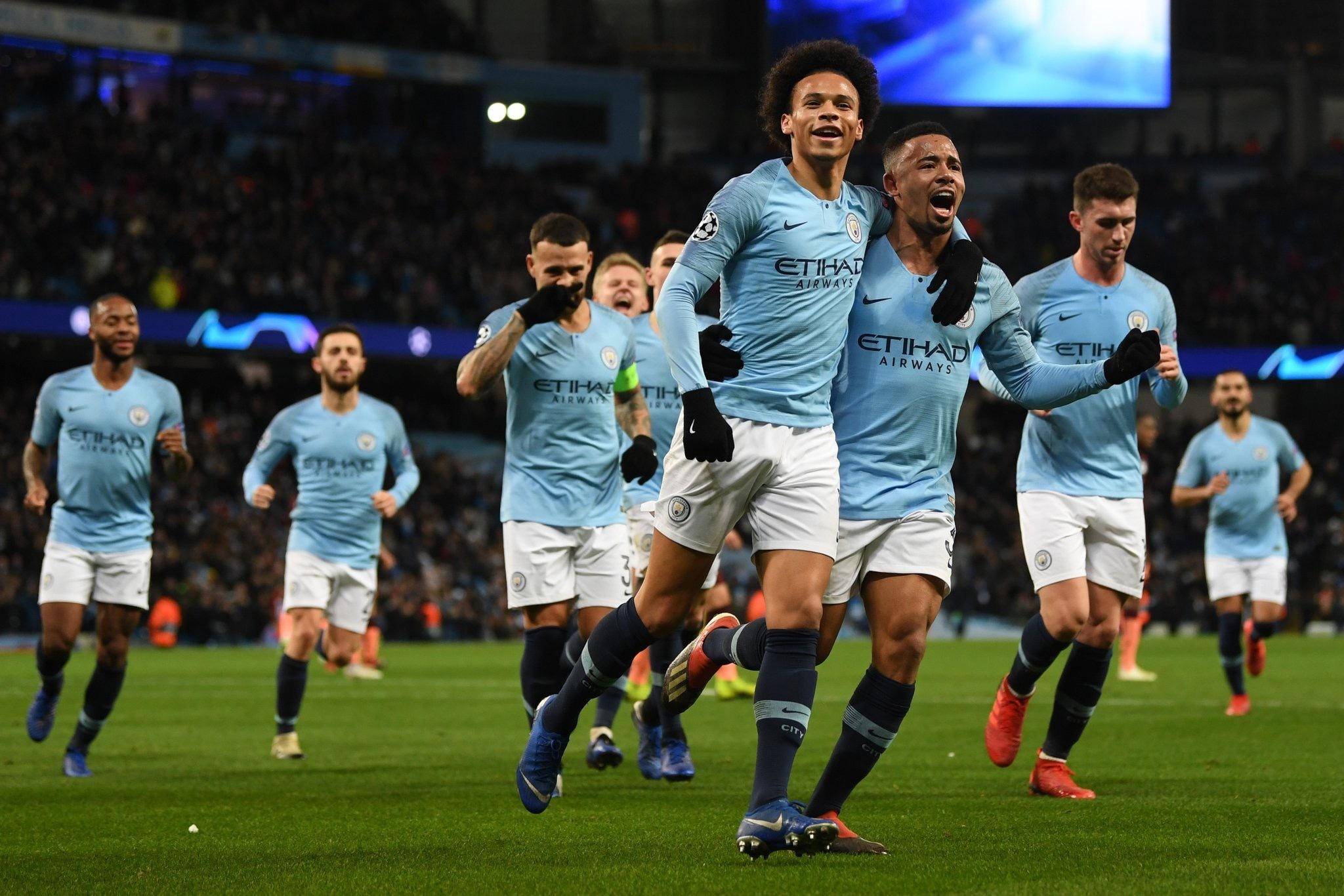 两位选手不 两位选手不